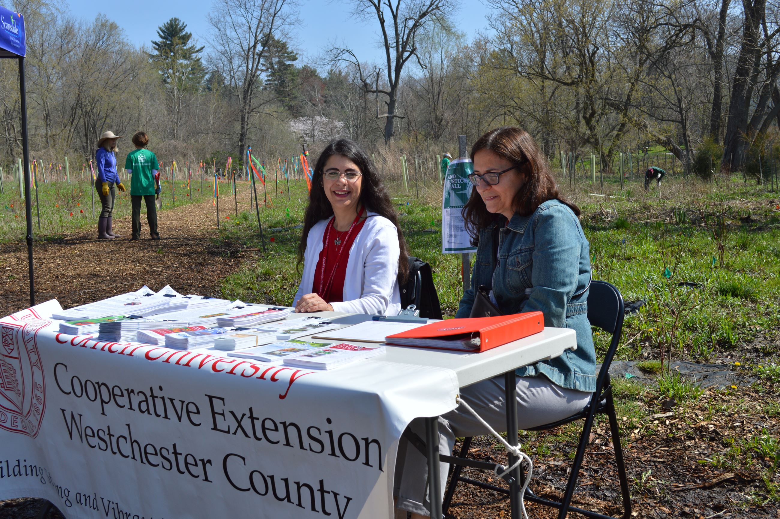 Community Planting Day 30 (jpg)